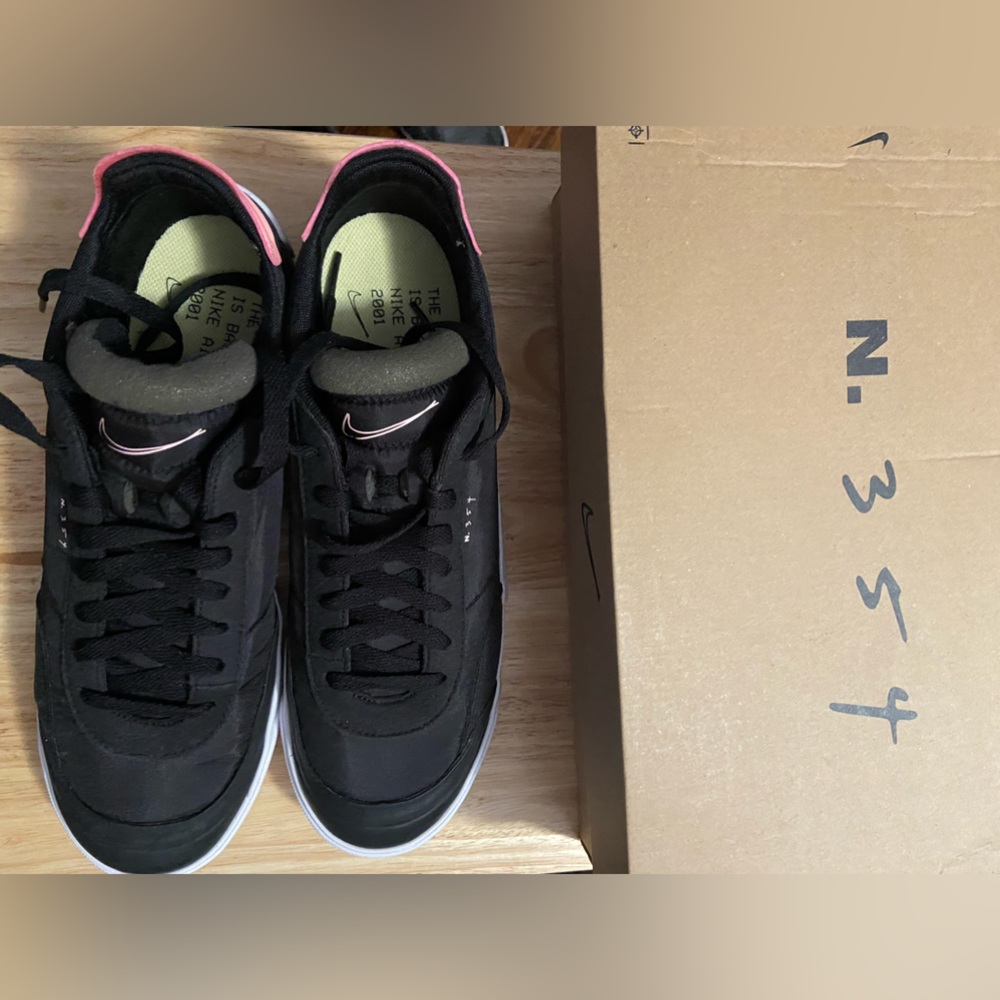 Cool one of a kind Nike kicks! Only worn once! 10.5
